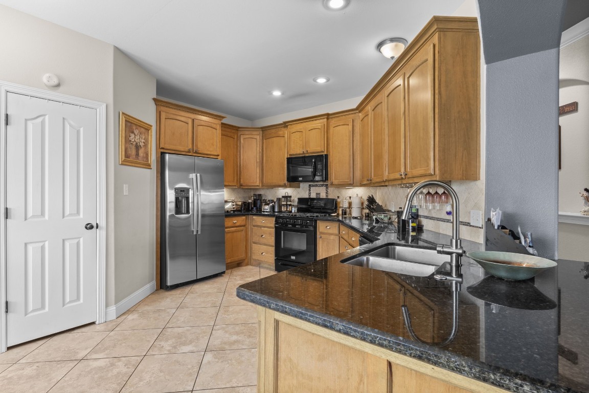 14815 Michelle Lane Property Photo 17