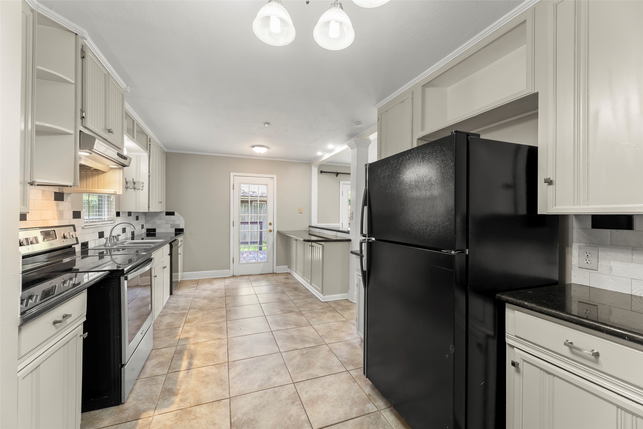8106 Lorrie Drive Property Photo 3
