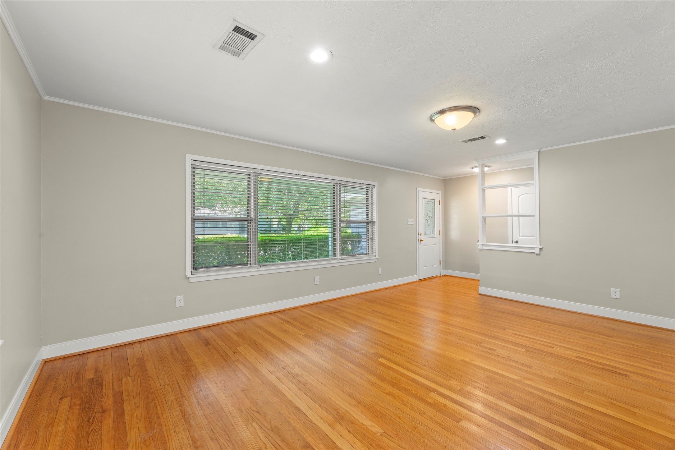 8106 Lorrie Drive Property Photo 19