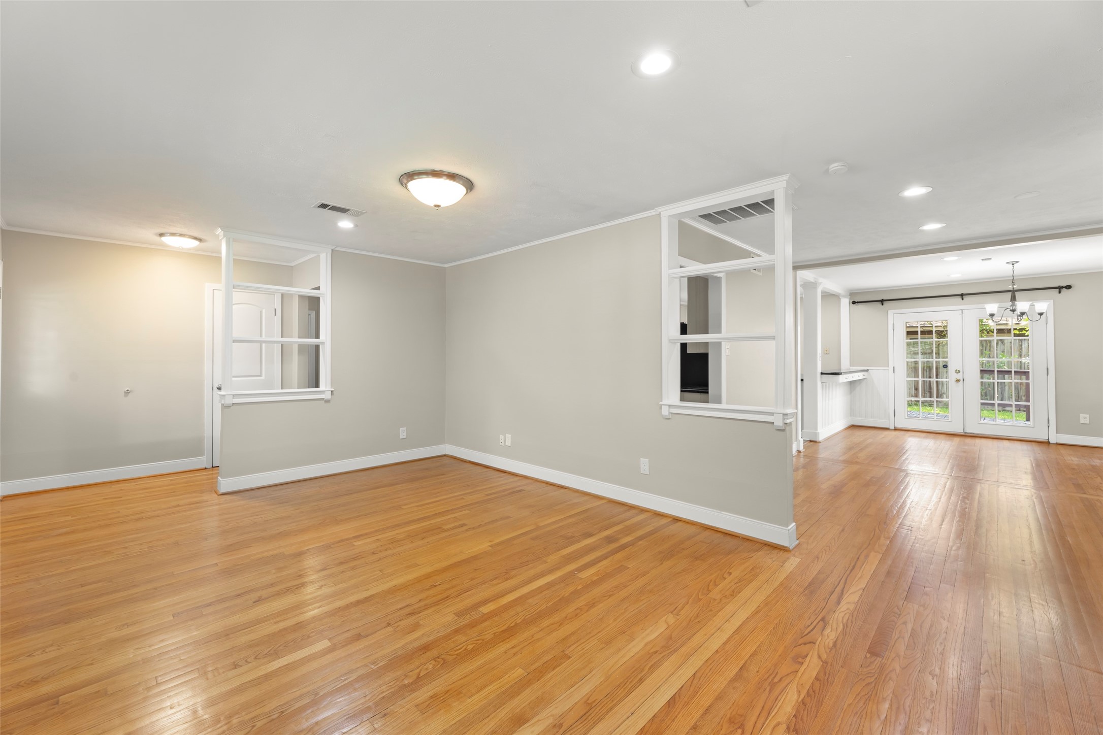 8106 Lorrie Drive Property Photo 20