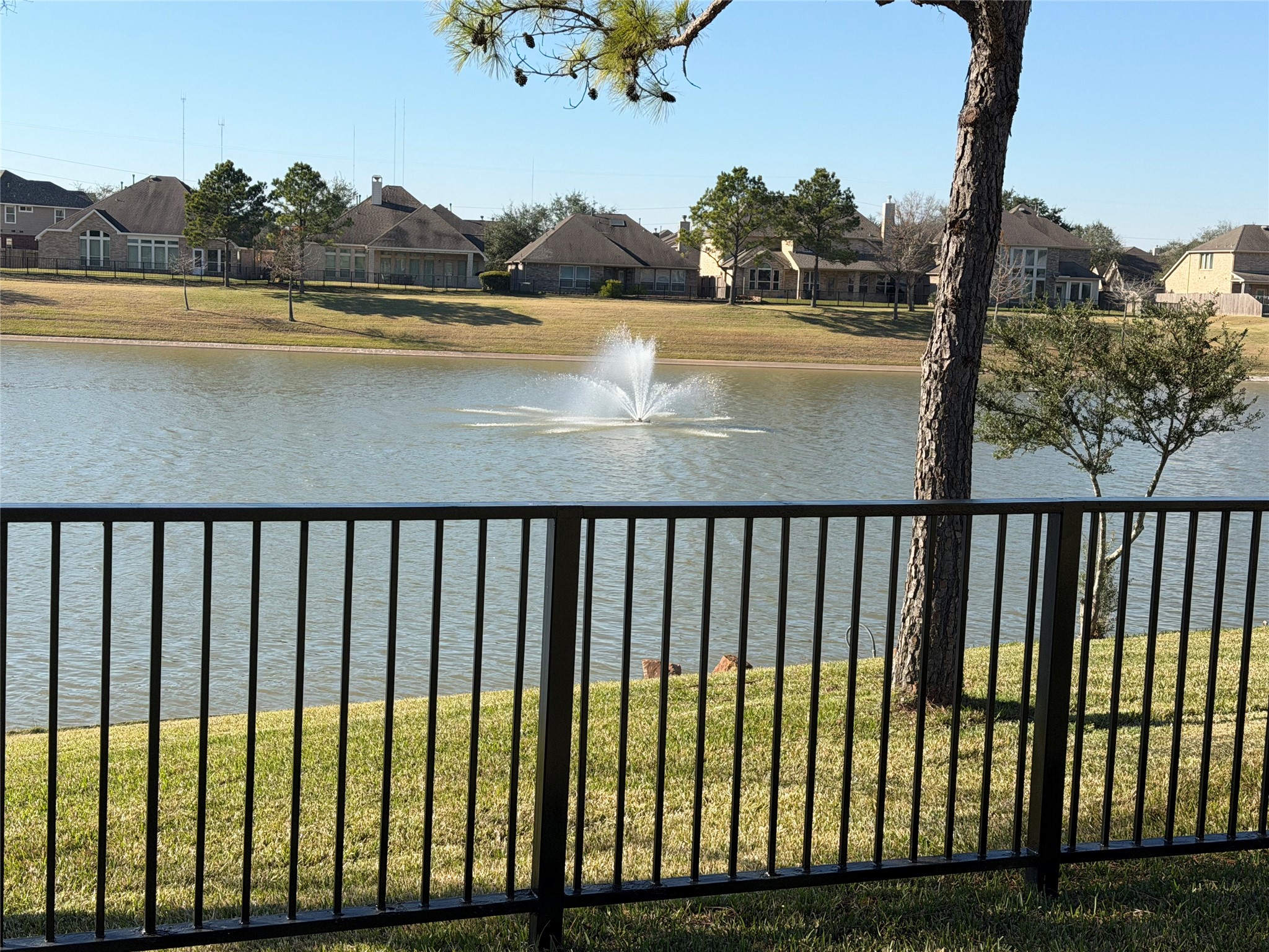 2714 White Falls Drive Property Photo 16