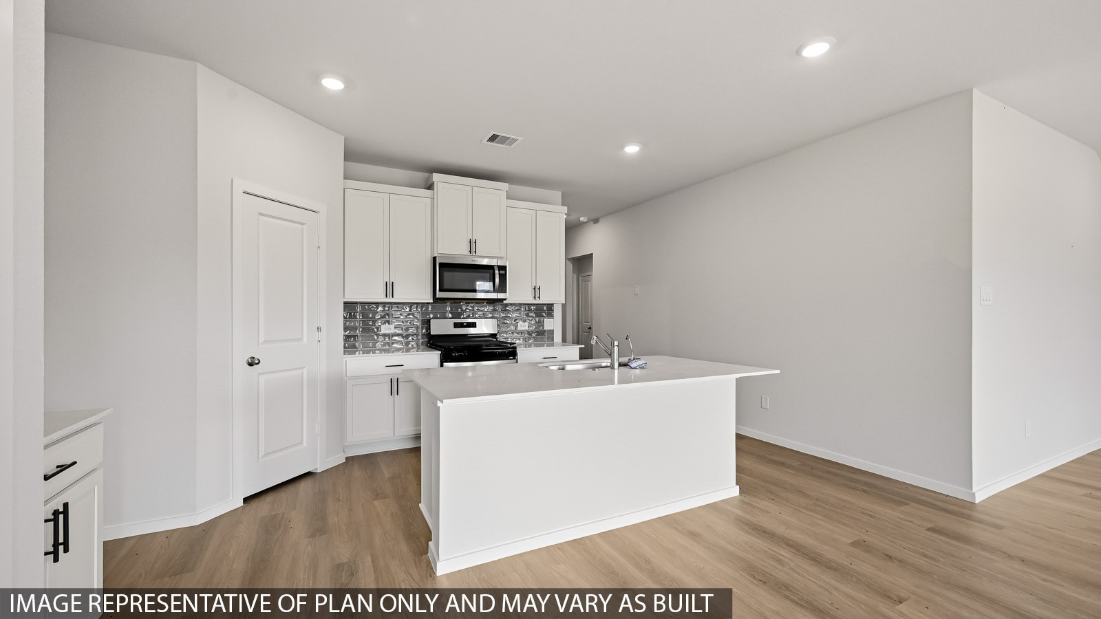 27540 Evergreen Cone Lane Property Photo 2