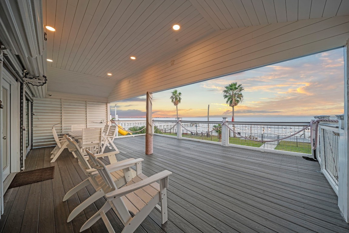 1407 John Street Property Photo 1