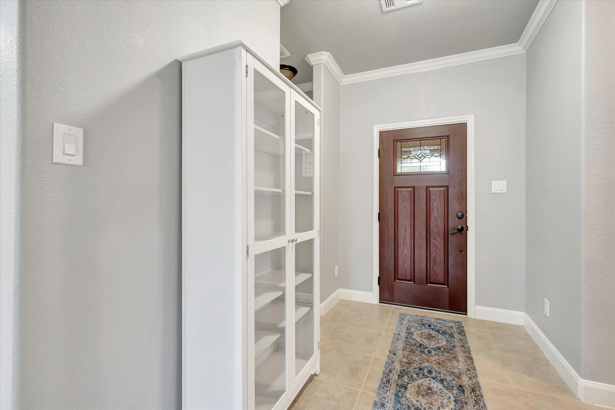 1541 Tuscan Village Drive Property Photo 3