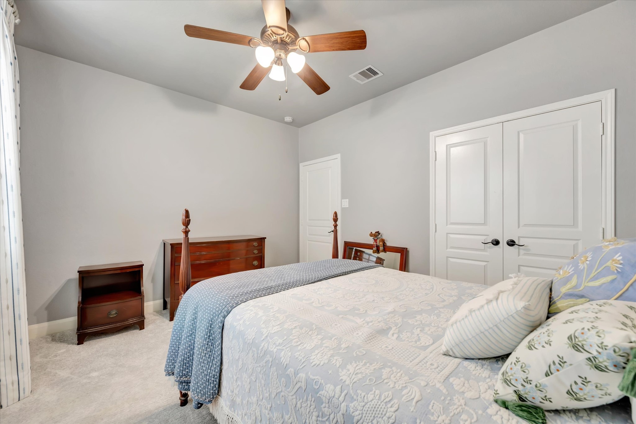 1541 Tuscan Village Drive Property Photo 38