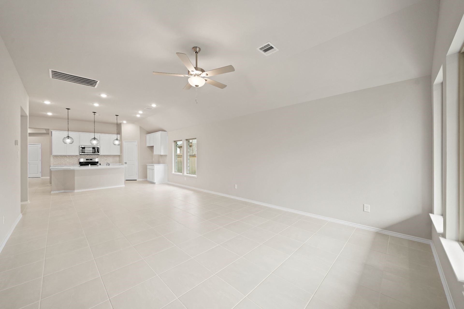 21142 Armstrong County Drive Property Photo 13