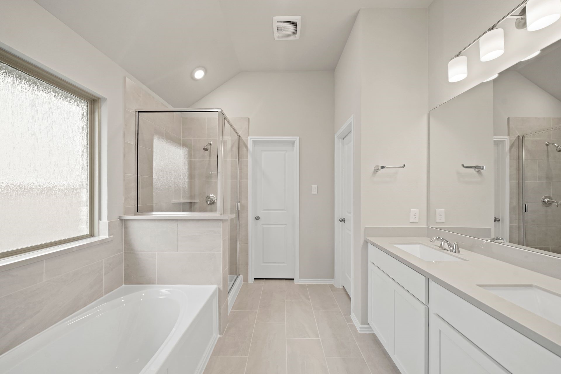 21142 Armstrong County Drive Property Photo 15