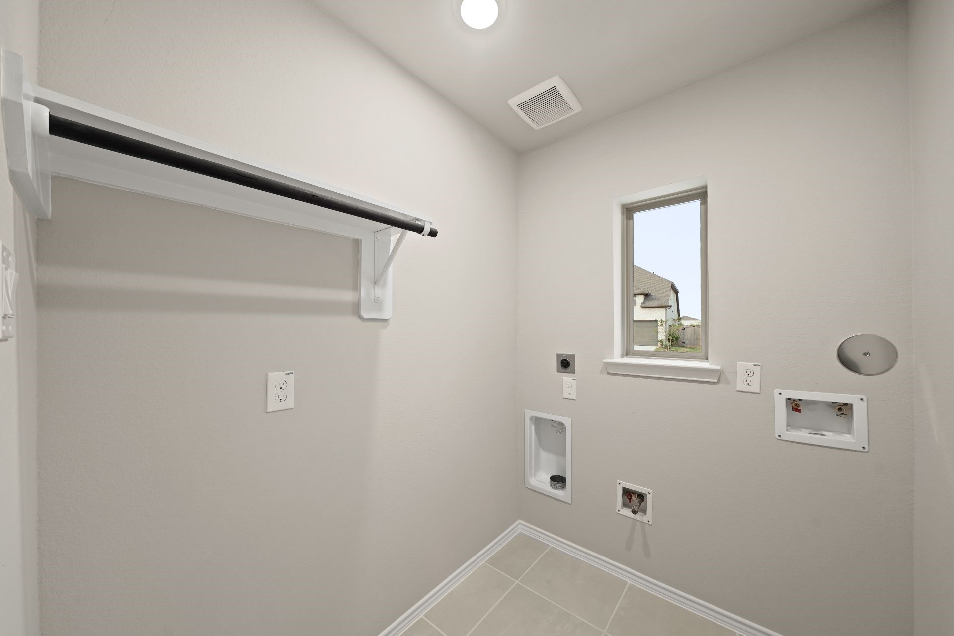 21142 Armstrong County Drive Property Photo 18