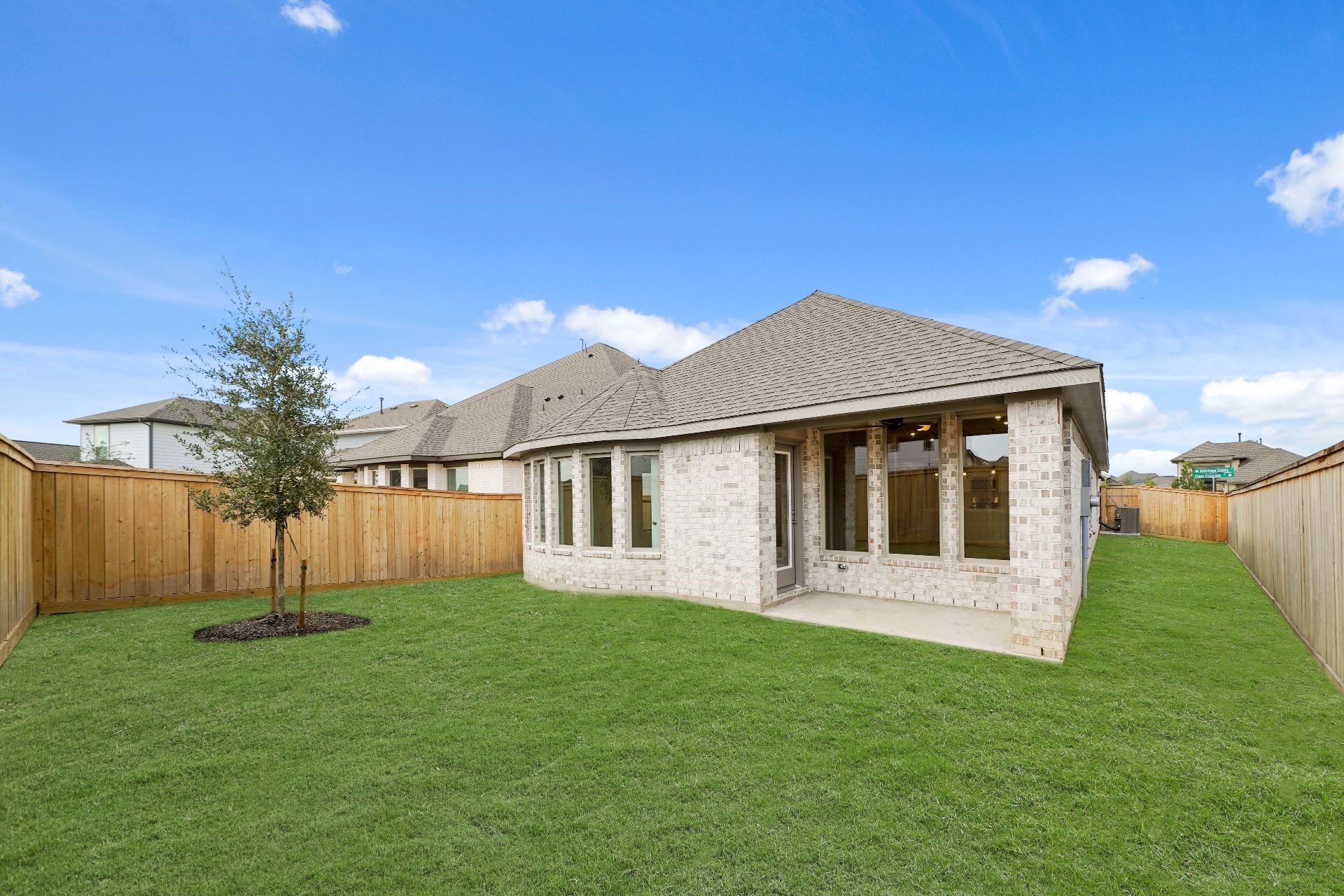 21142 Armstrong County Drive Property Photo 20