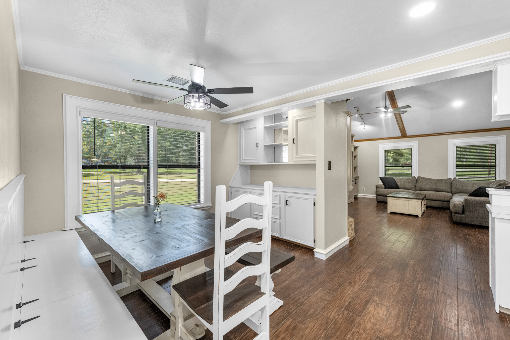 22698 Brook Forest Road Property Photo 14