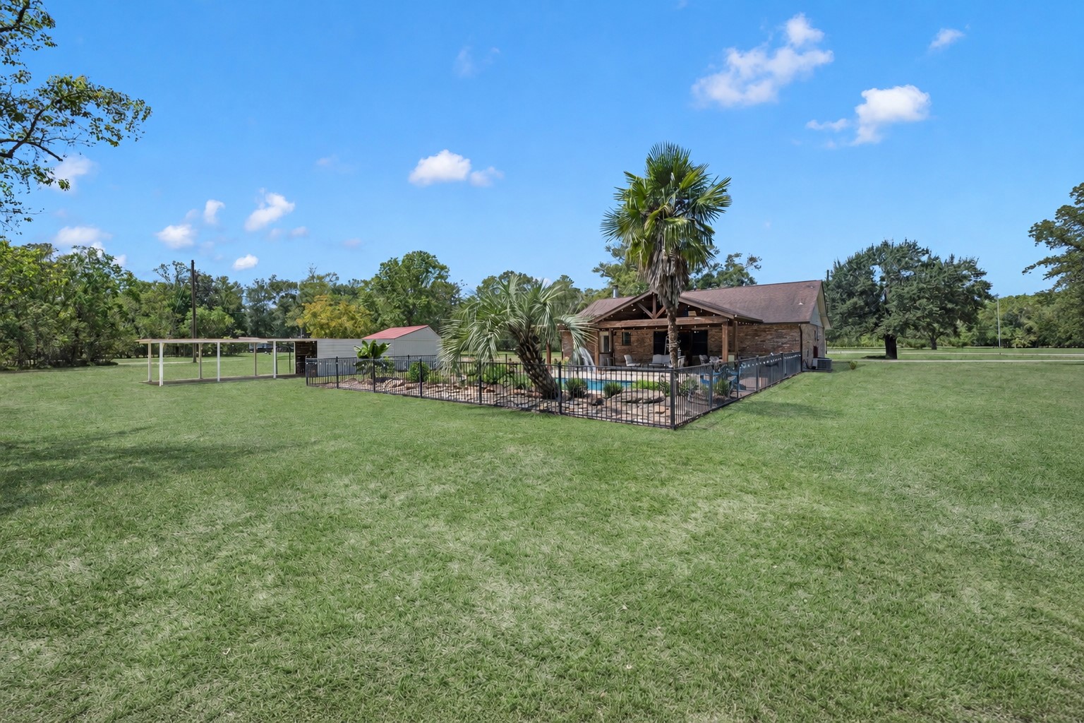 22698 Brook Forest Road Property Photo 43