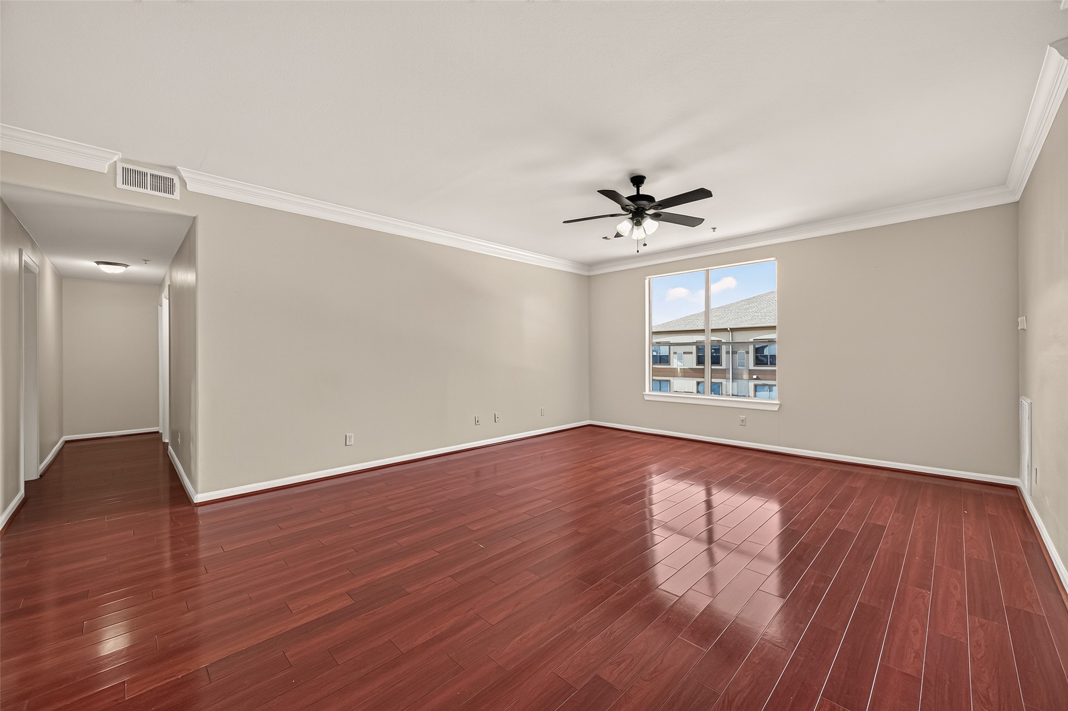 6633 W Sam Houston Parkway S 3c Property Photo 13