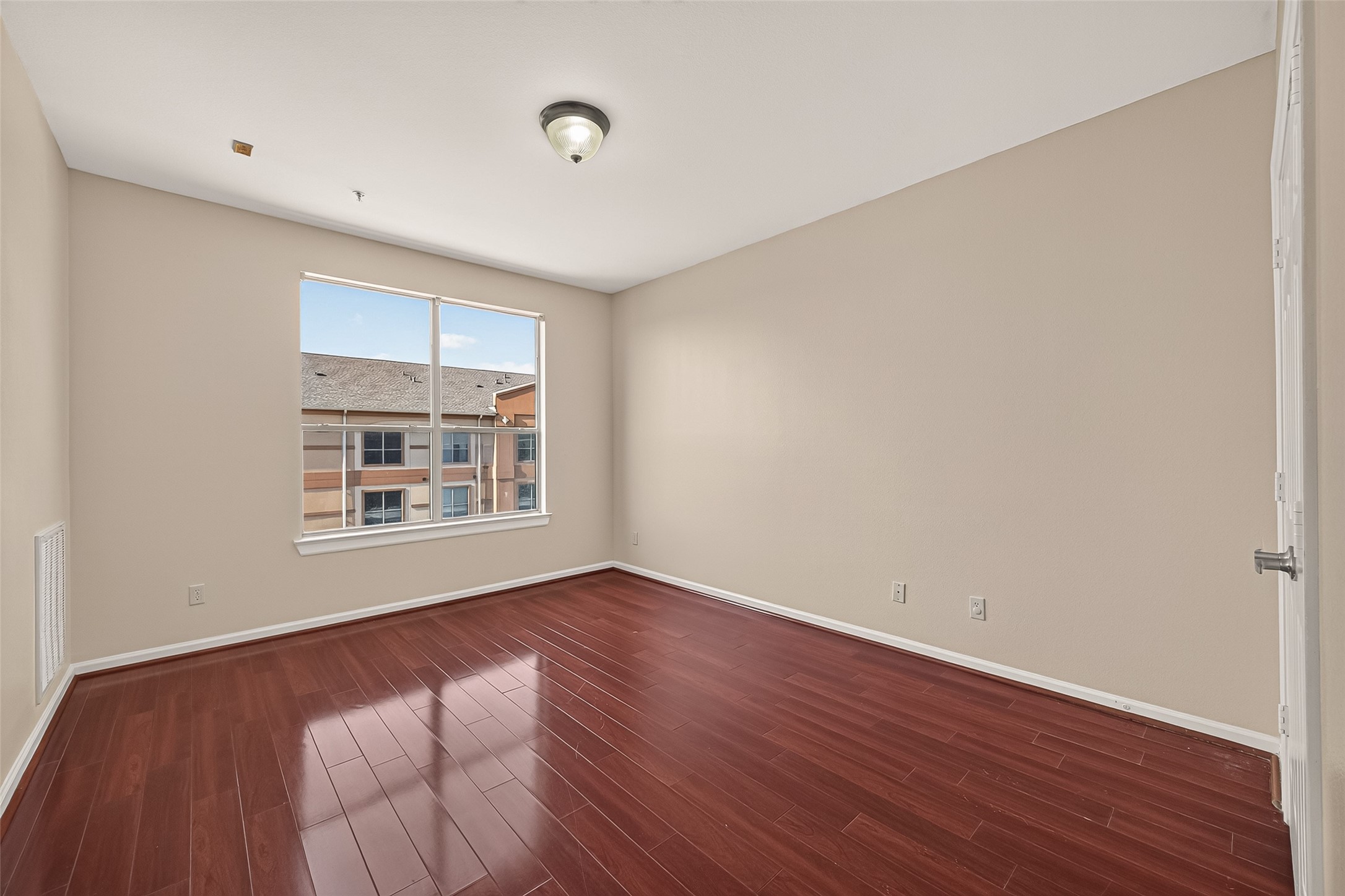 6633 W Sam Houston Parkway S 3c Property Photo 26