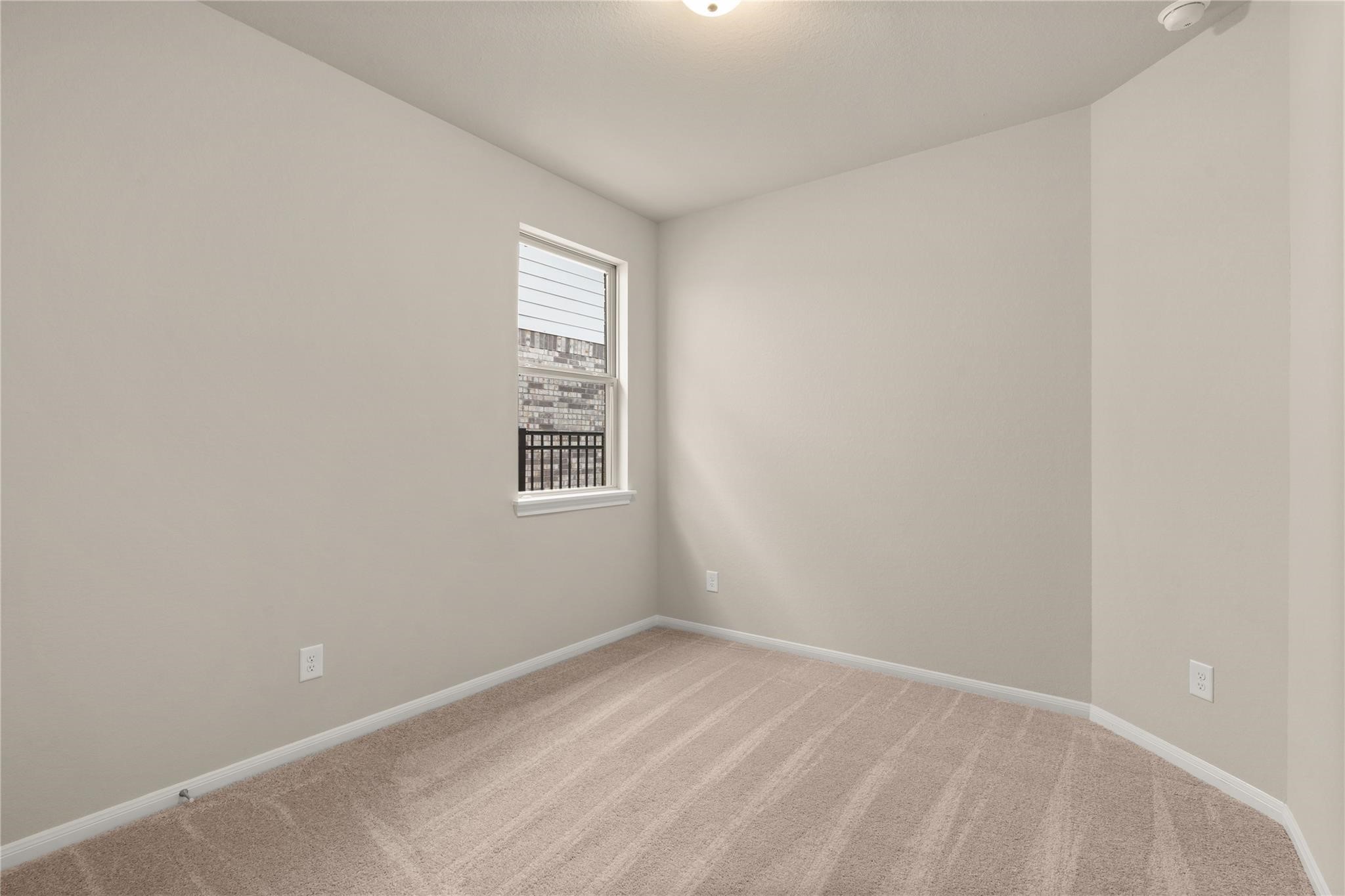 2459 Solaris Bend Drive Property Photo 9