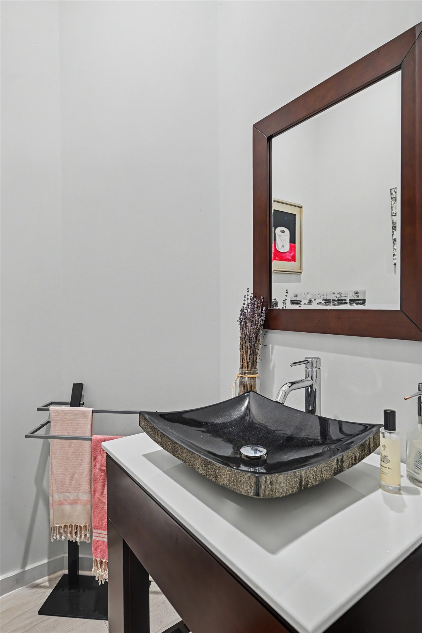 1106 E 27th Street Property Photo 13