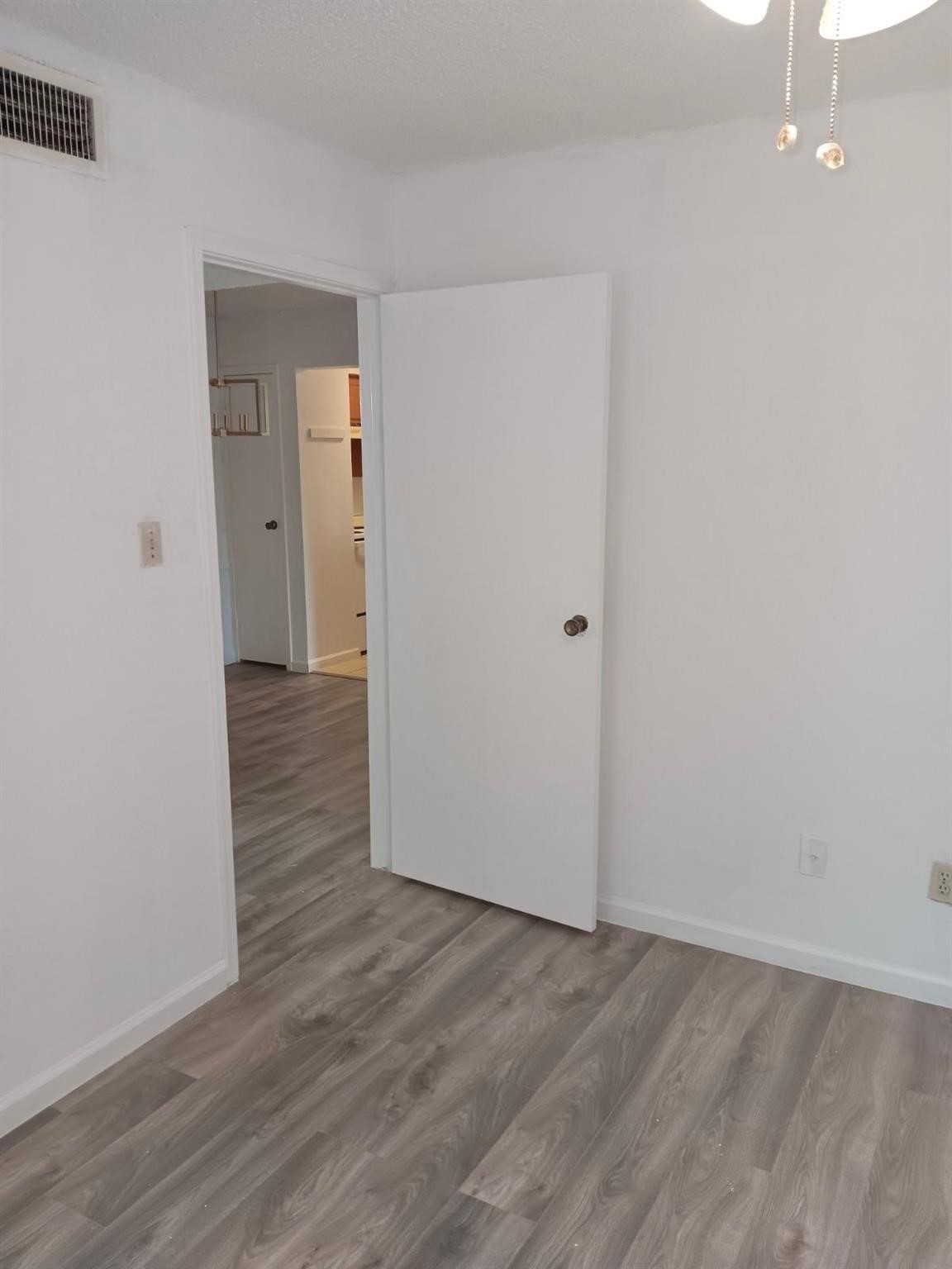 2120 El Paseo Street 315 Property Photo 6
