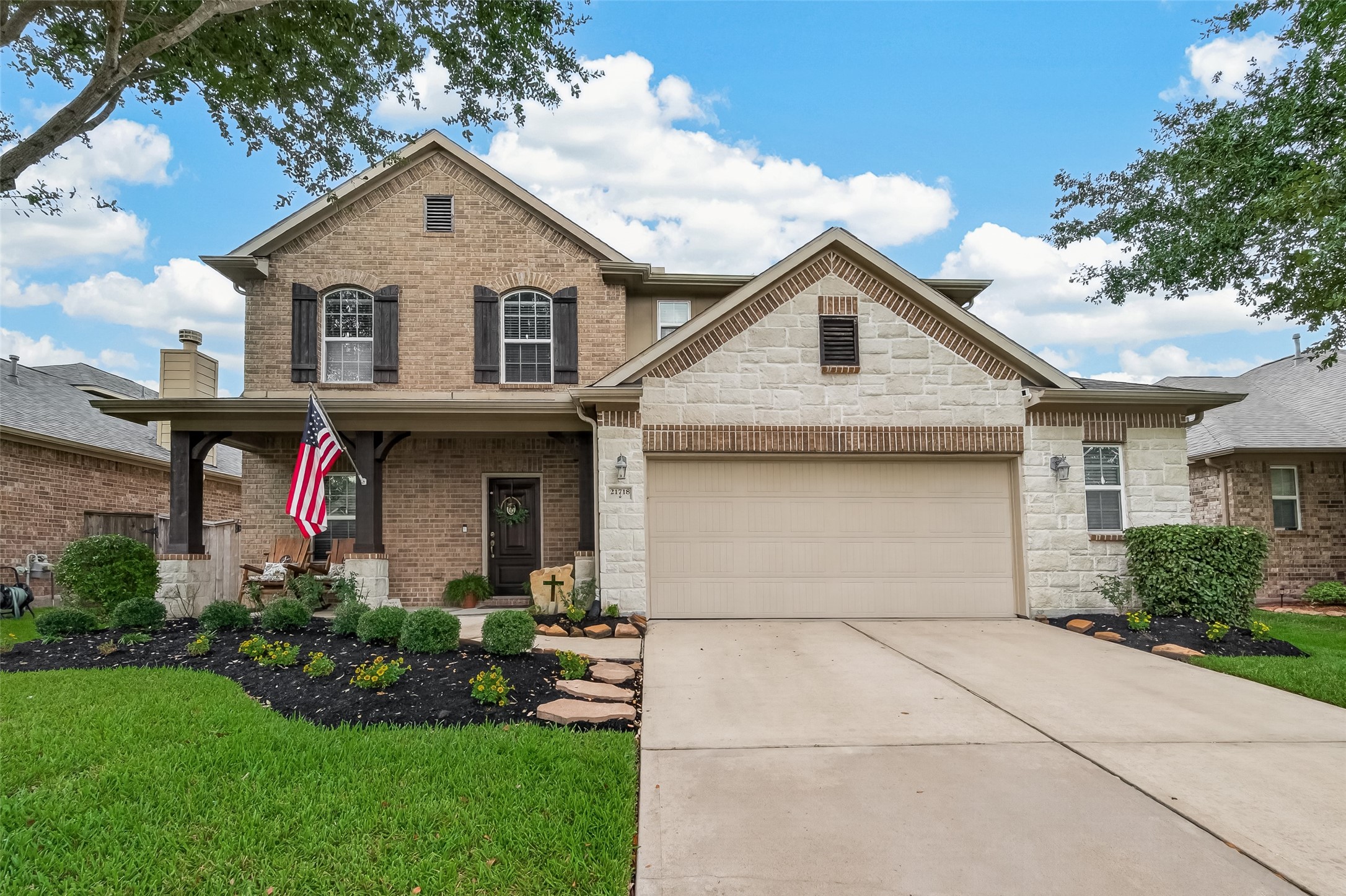 21718 Venture Park Drive Property Photo 1