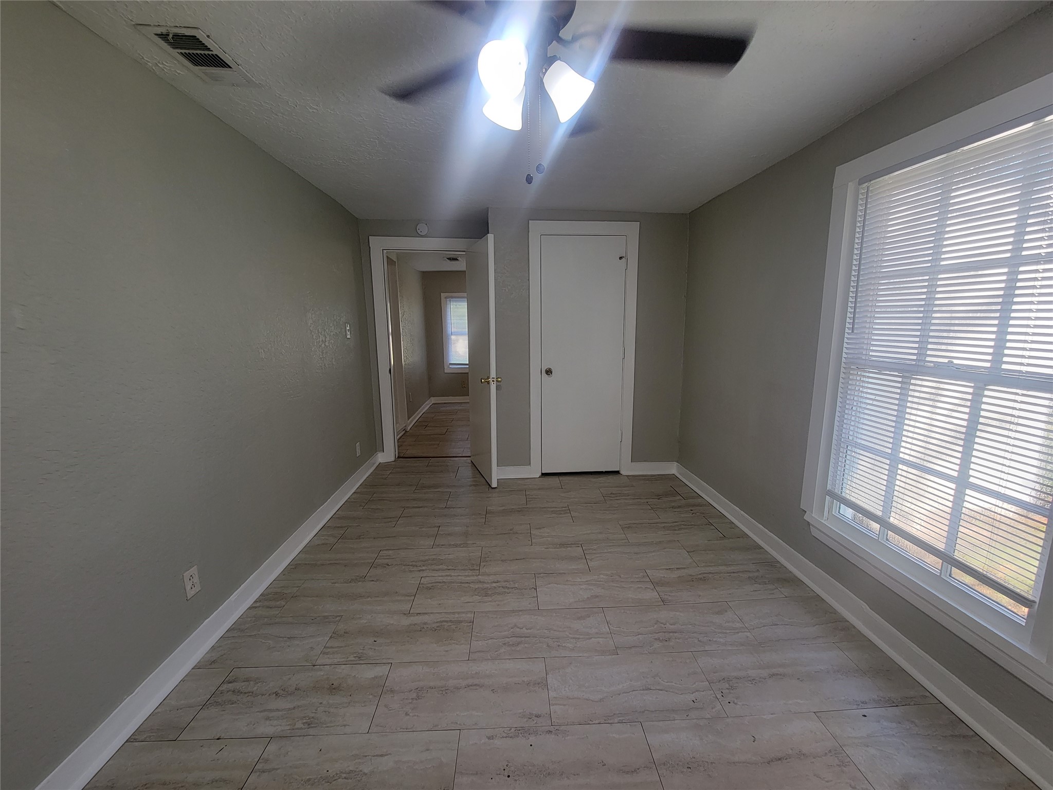 2526 3rd 1/2 Avenue N Property Photo 12