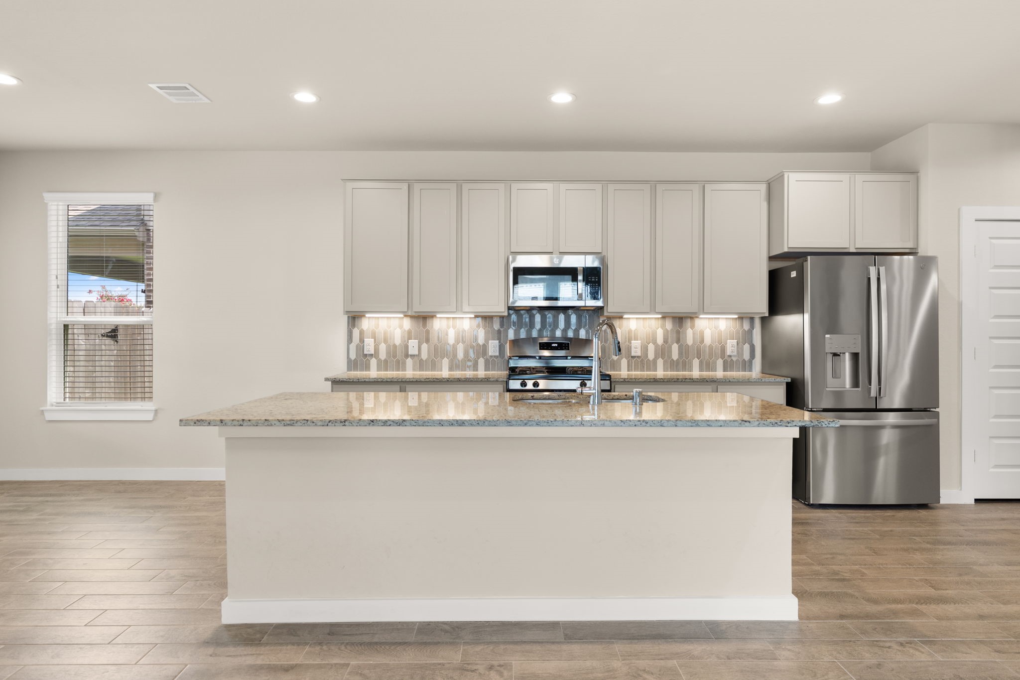 3431 Hackberry Tree Lane Property Photo 12