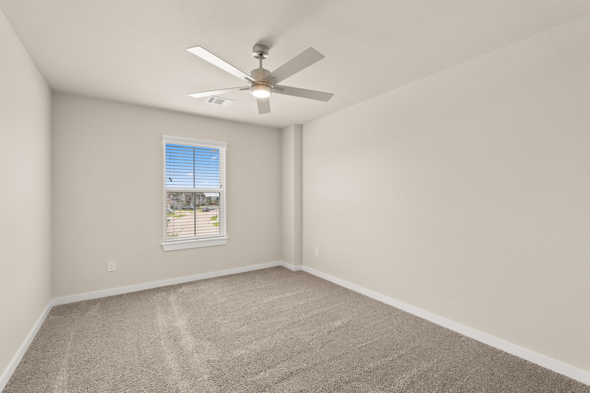 3431 Hackberry Tree Lane Property Photo 27