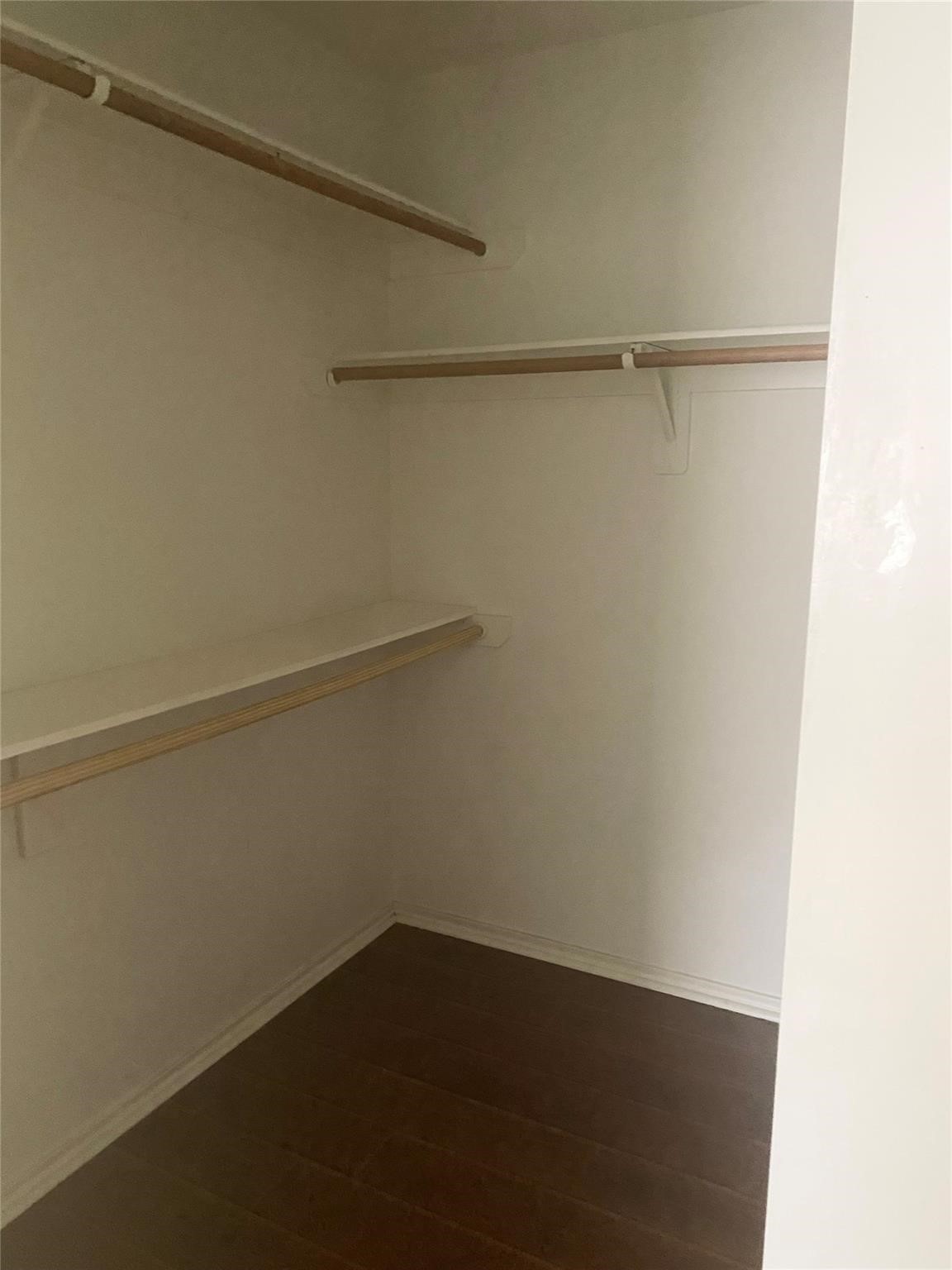 13064 Peppergate Lane Property Photo 5