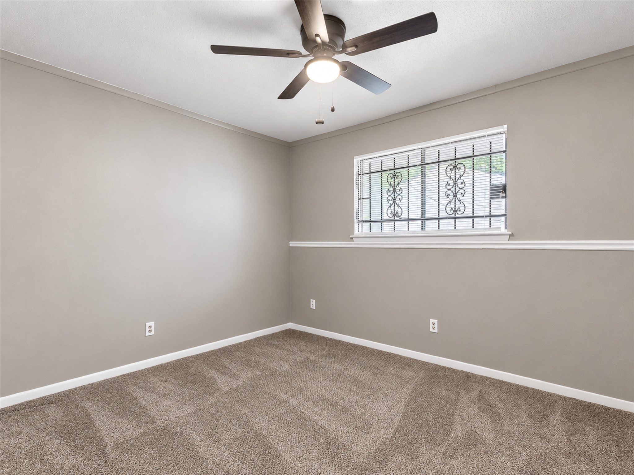 4223 Oak Shadows Drive Property Photo 26