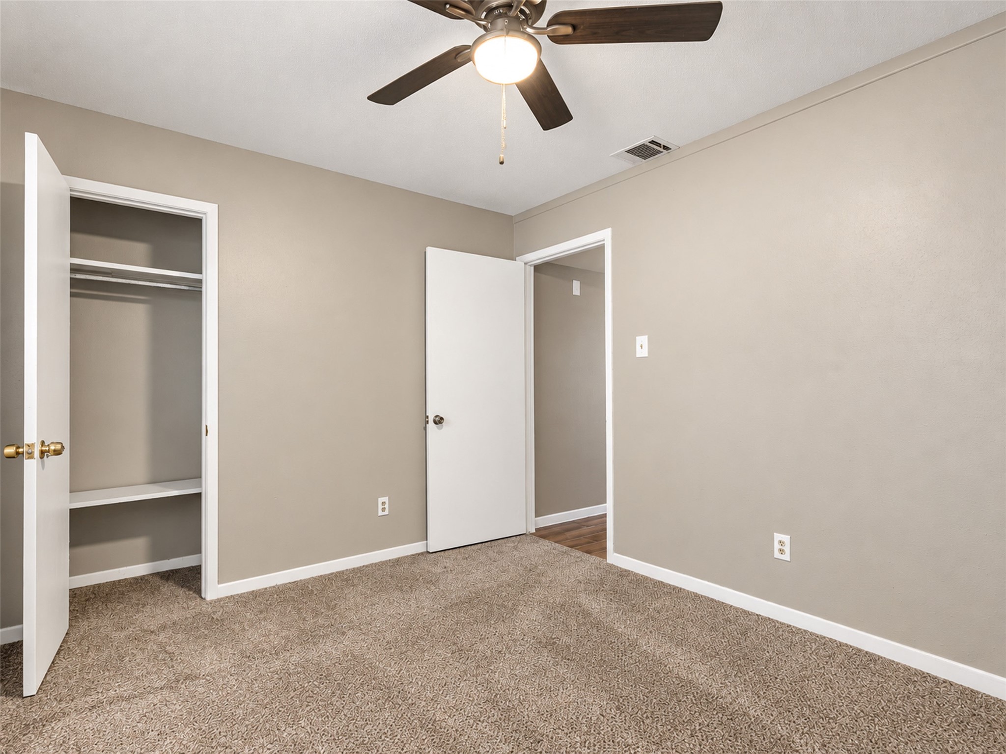 4223 Oak Shadows Drive Property Photo 27