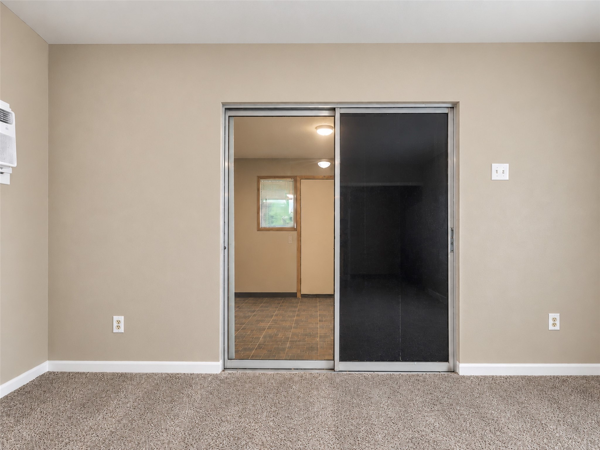 4223 Oak Shadows Drive Property Photo 28