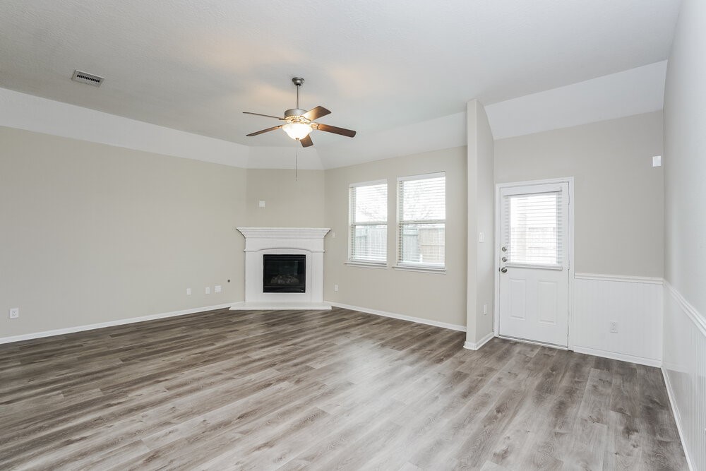 3214 Bainbridge Hill Lane Property Photo 4