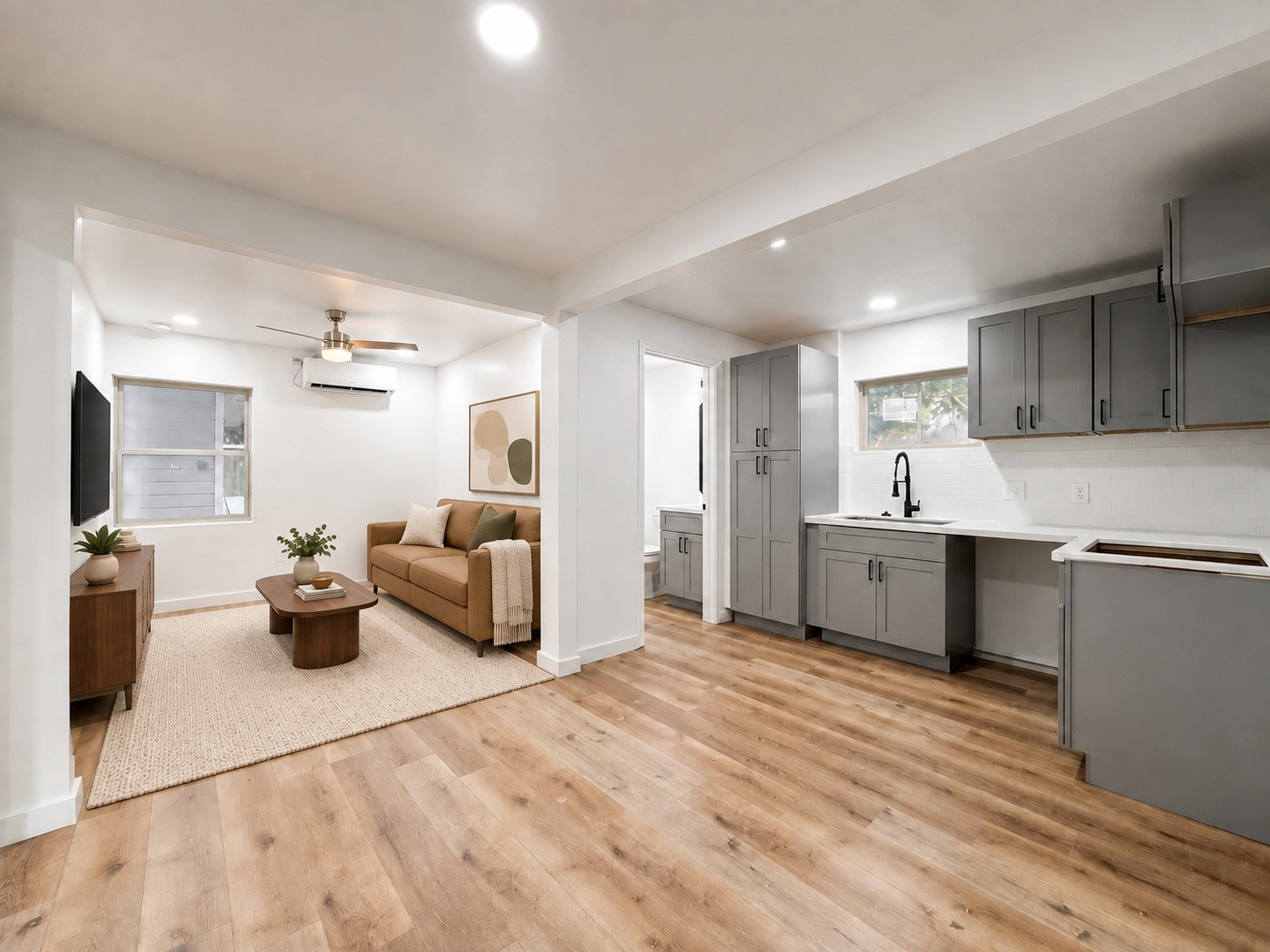 2223 San Antonio Property Photo 1