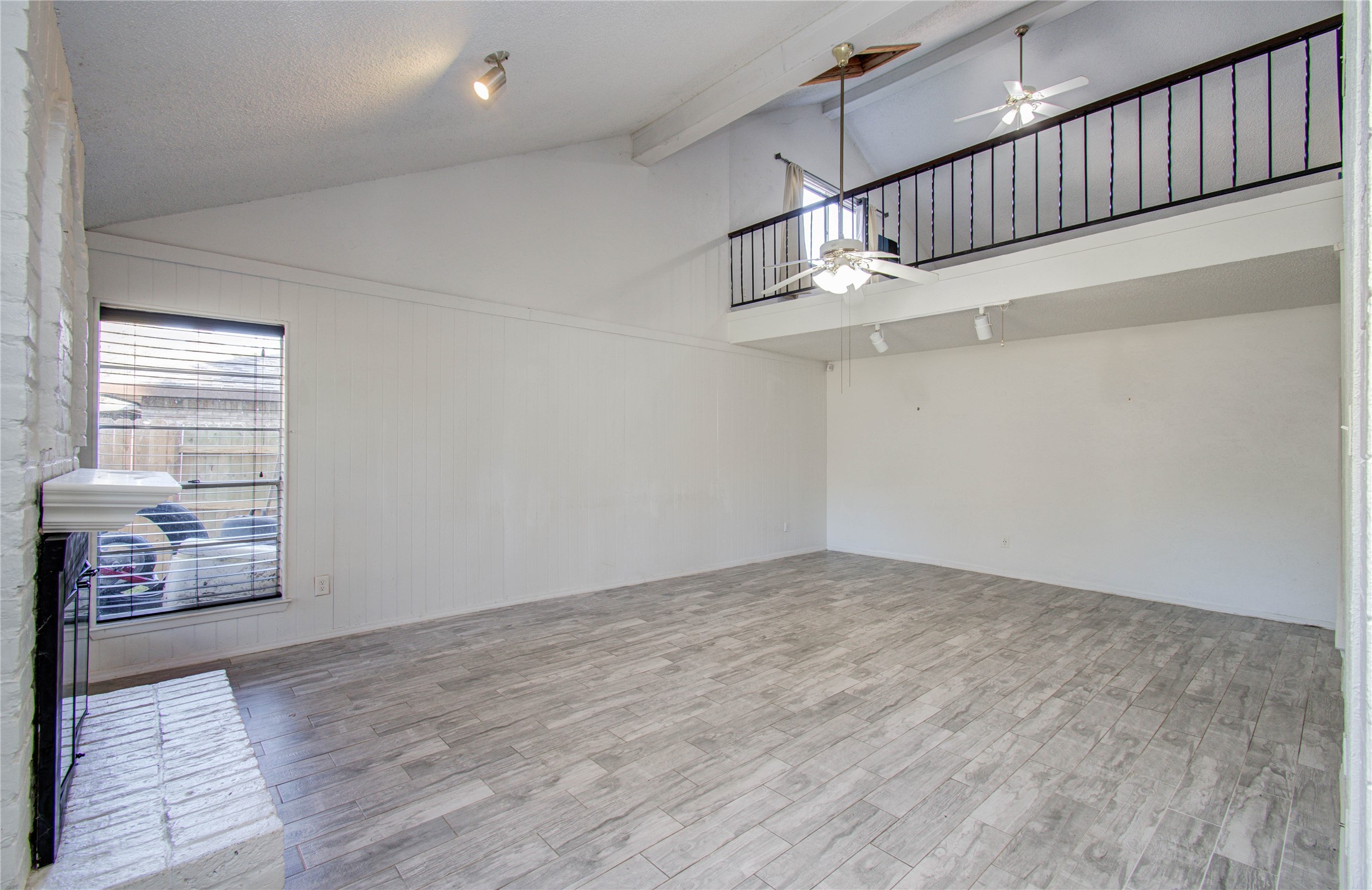 5311 Sweetwind Lane Property Photo 5