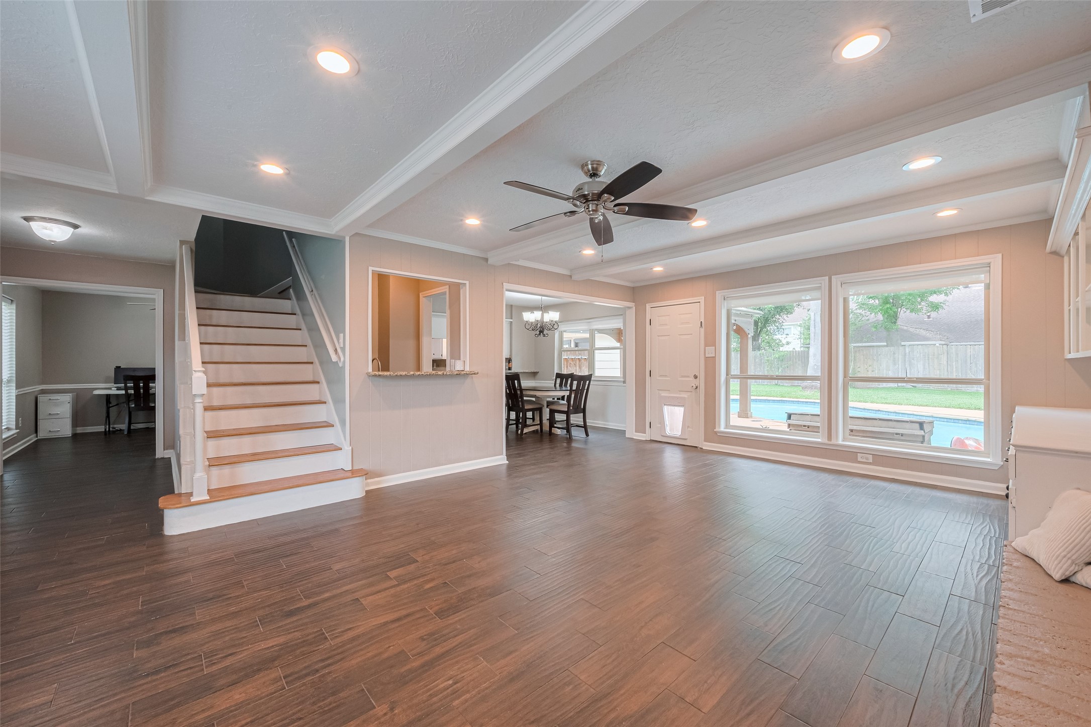 11406 Inwood Drive Property Photo 9