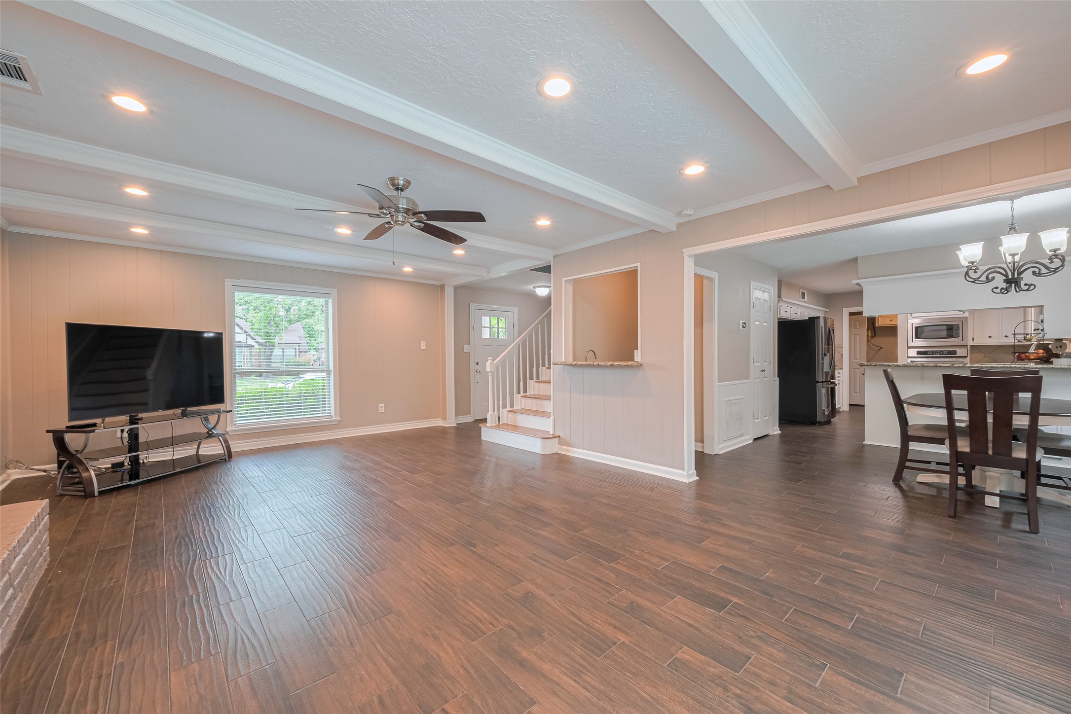 11406 Inwood Drive Property Photo 11