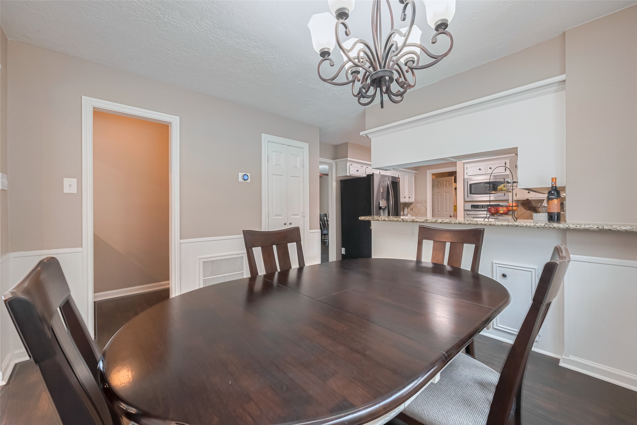 11406 Inwood Drive Property Photo 14