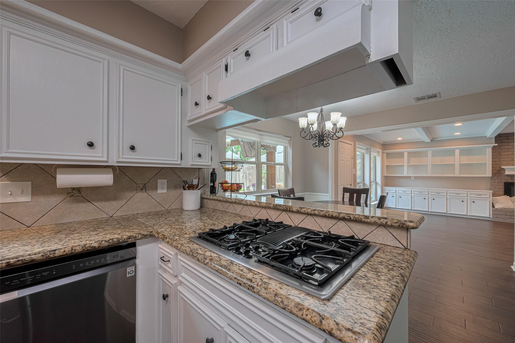 11406 Inwood Drive Property Photo 17