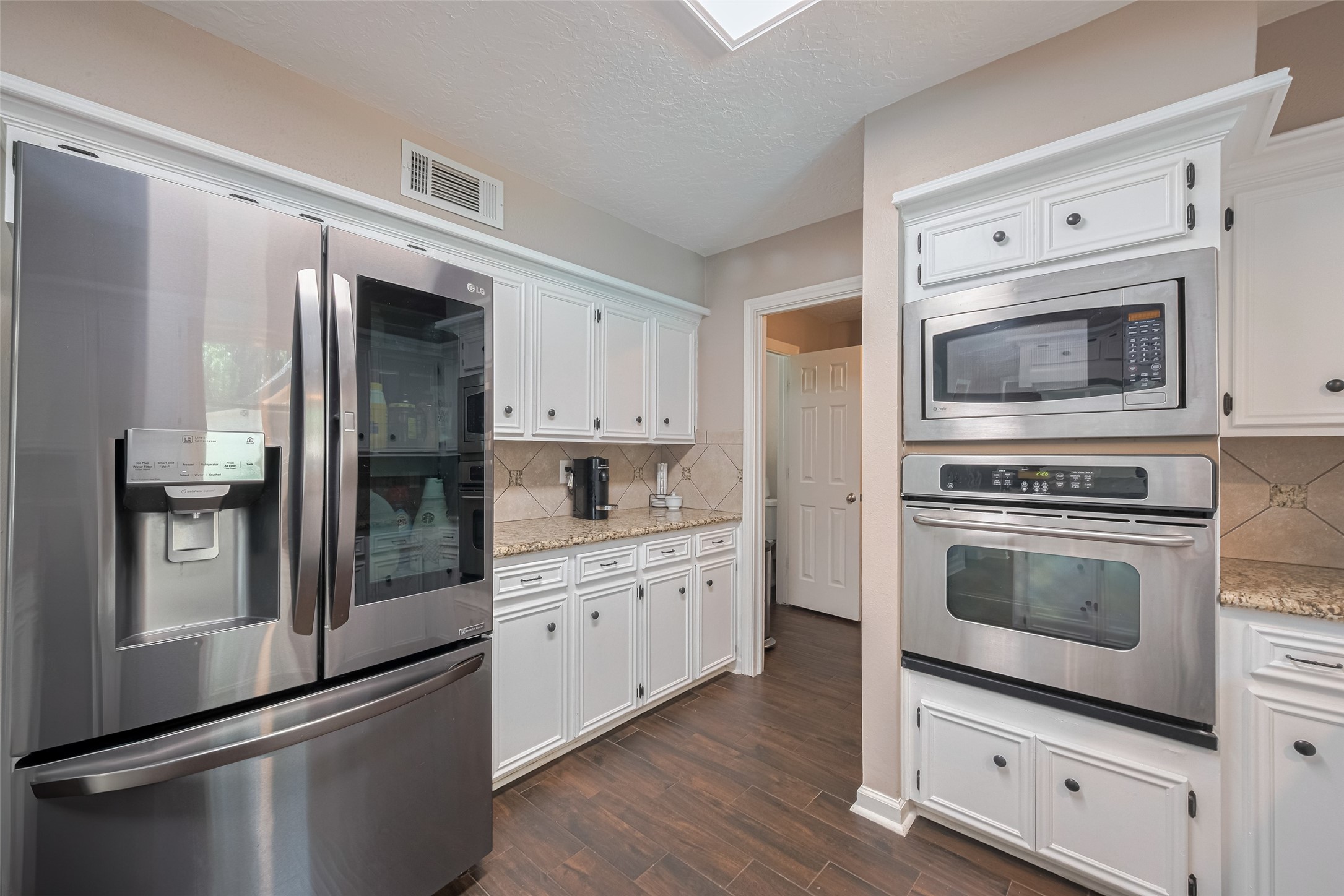 11406 Inwood Drive Property Photo 18