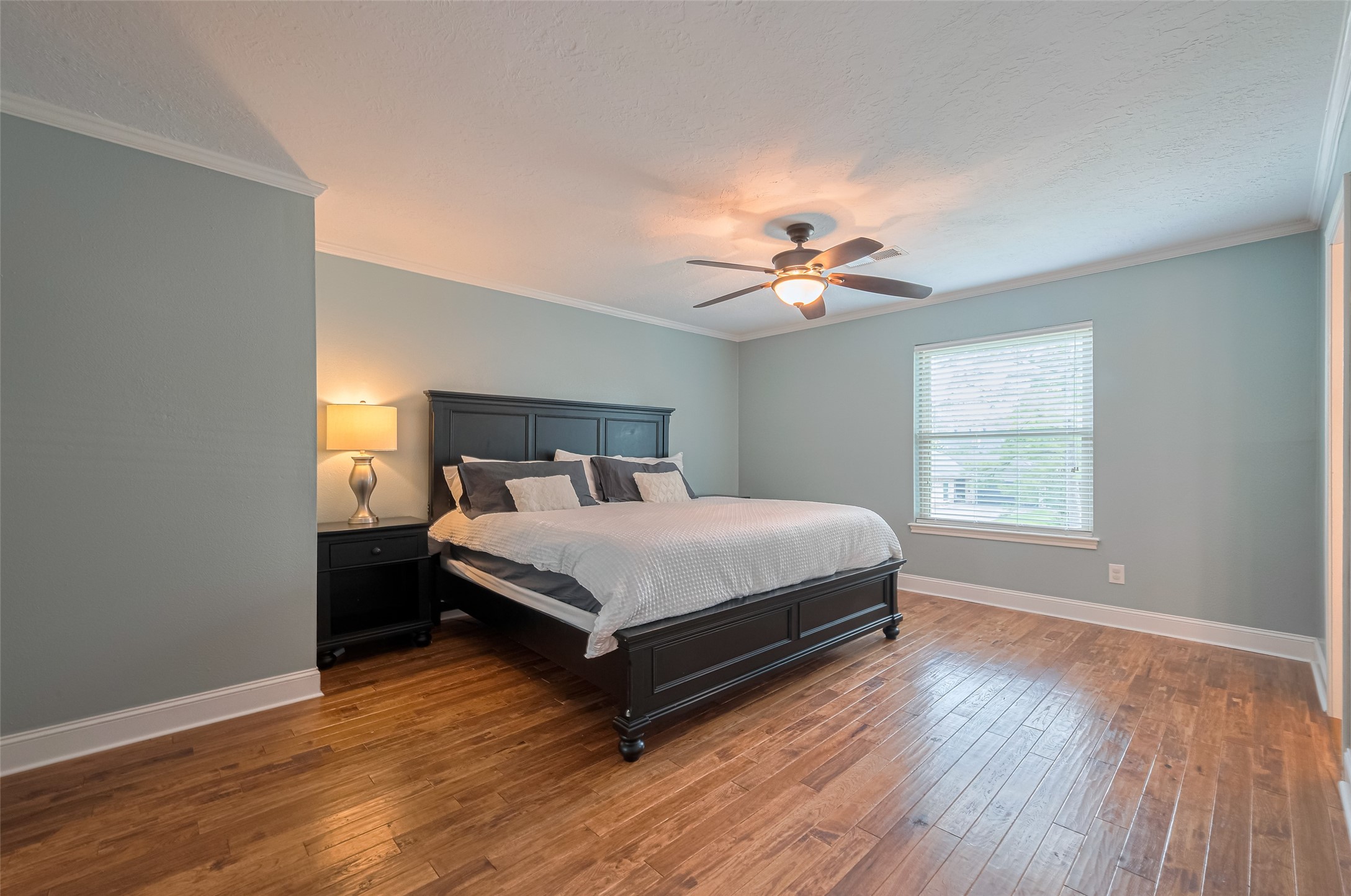 11406 Inwood Drive Property Photo 28