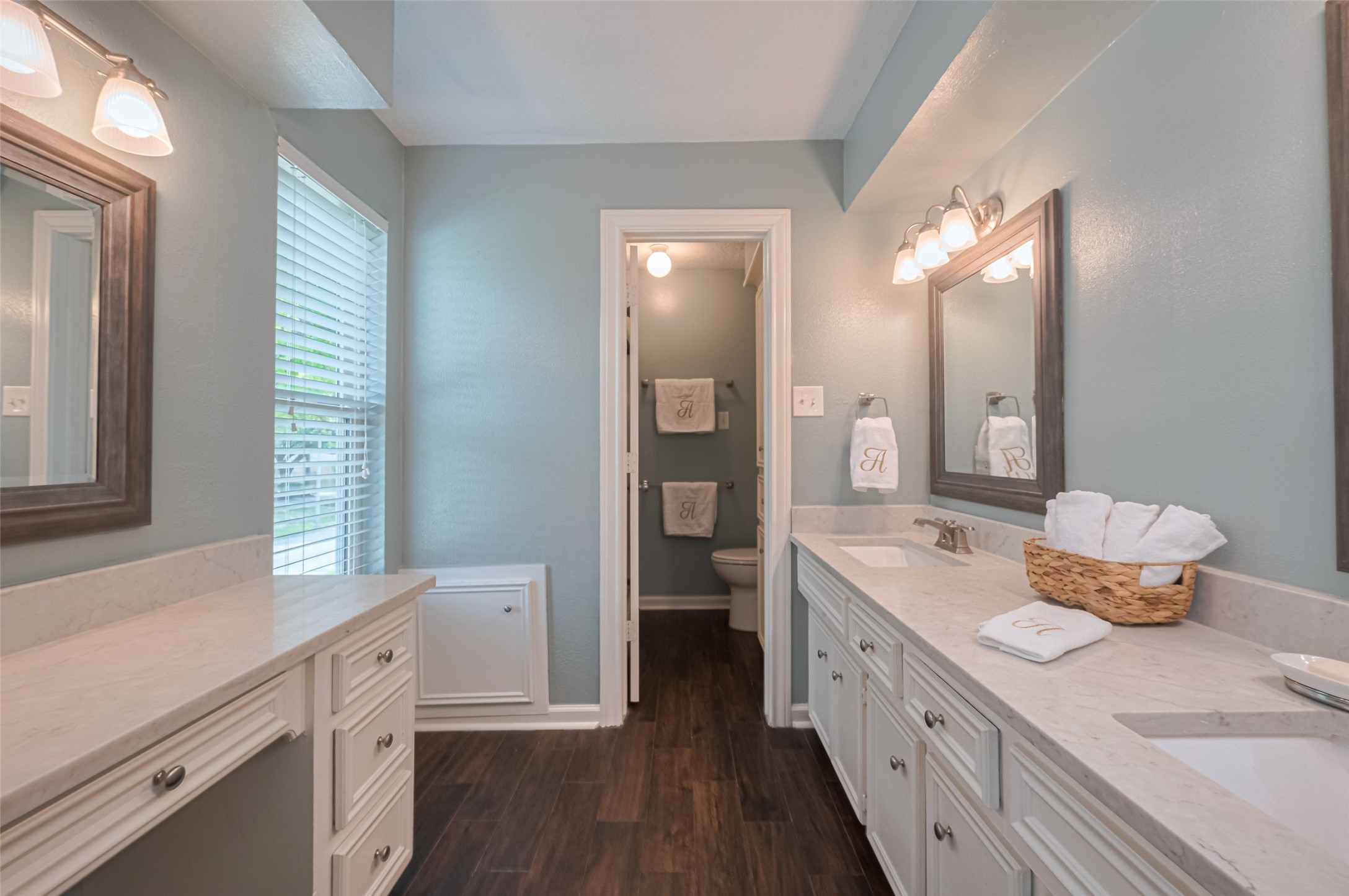 11406 Inwood Drive Property Photo 31