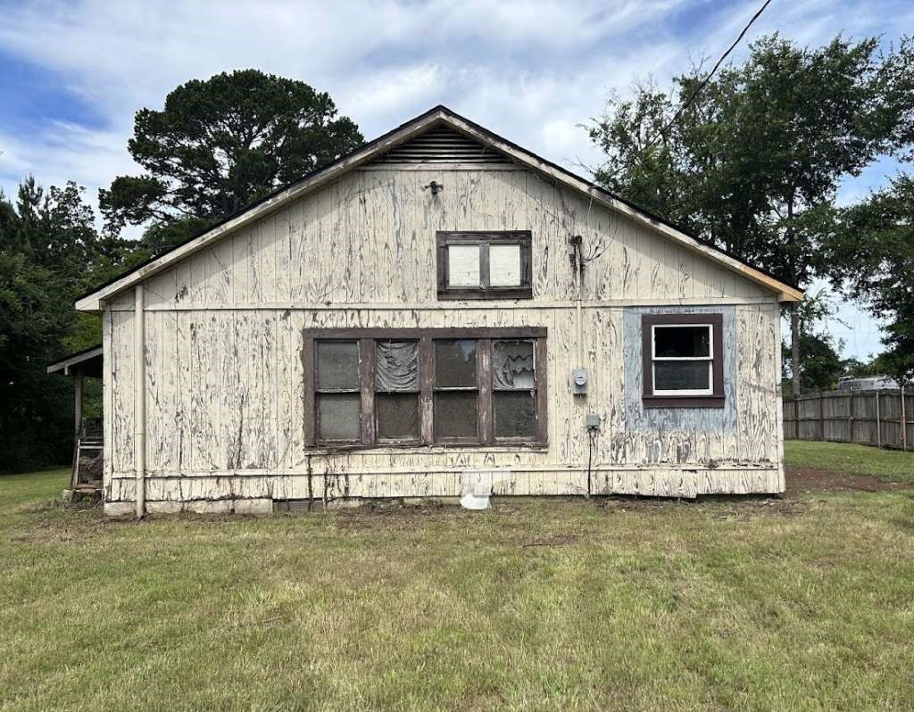 235 County Road 1407 Property Photo 2