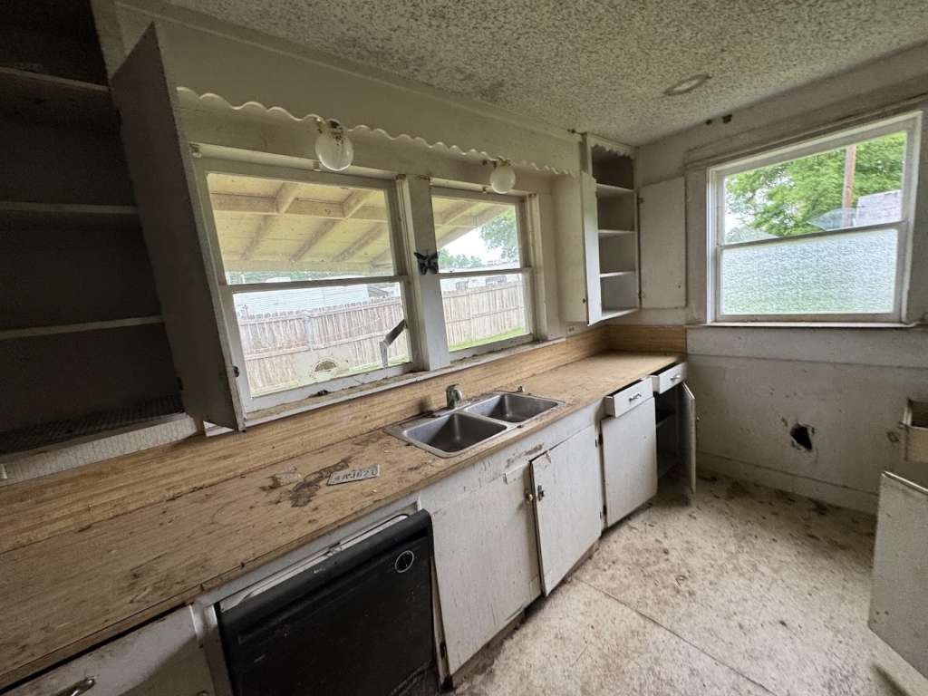 235 County Road 1407 Property Photo 10