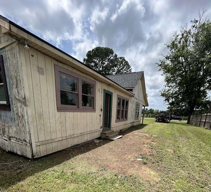 235 County Road 1407 Property Photo 11