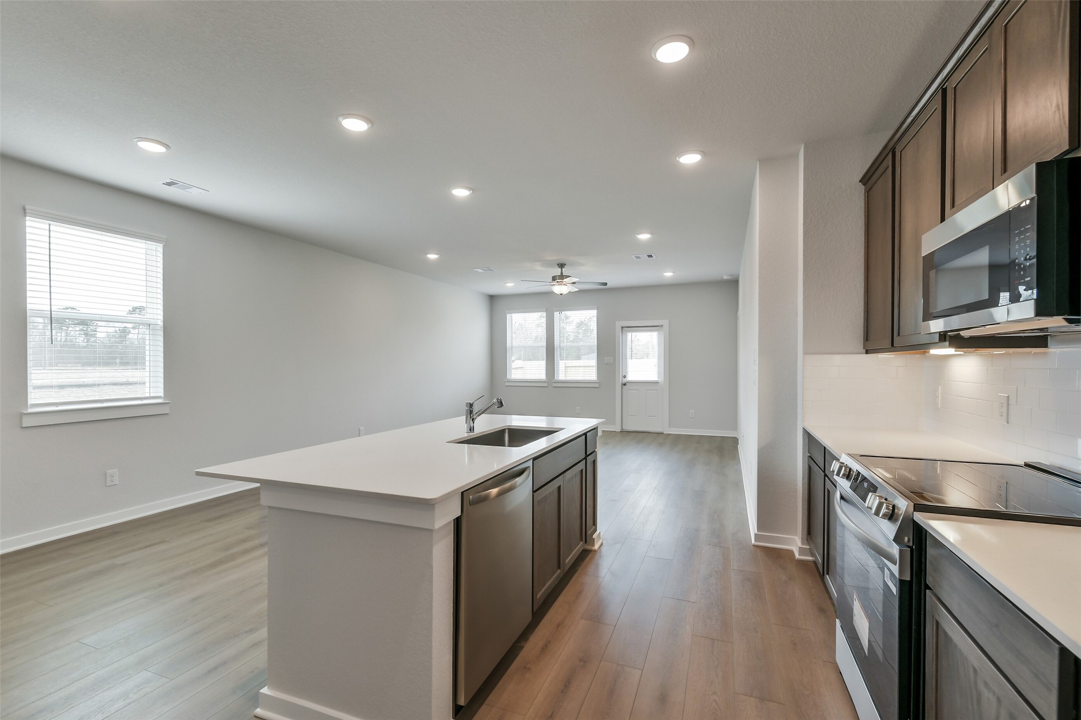 10942 Independence Road Property Photo 18