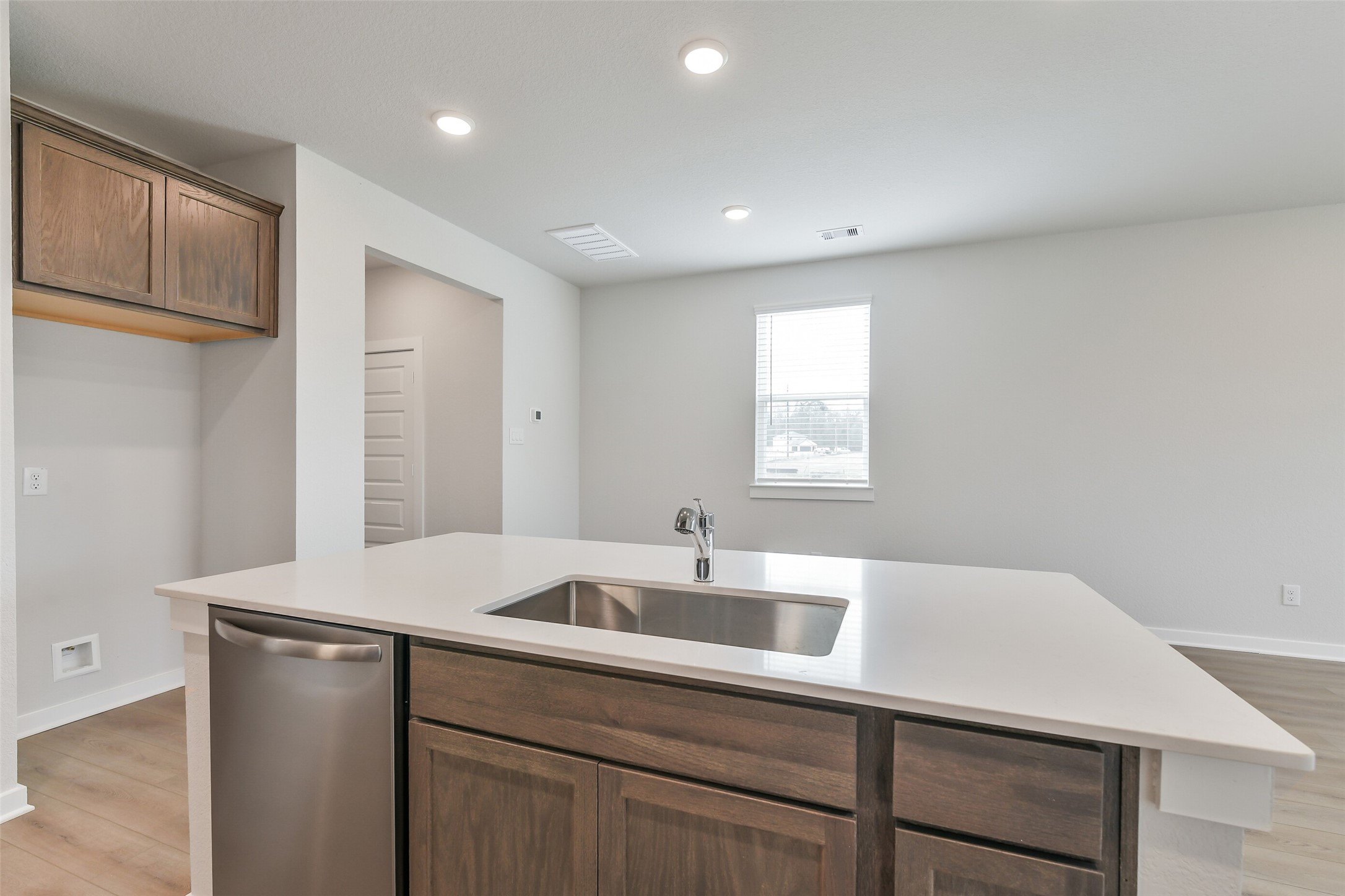 10942 Independence Road Property Photo 20