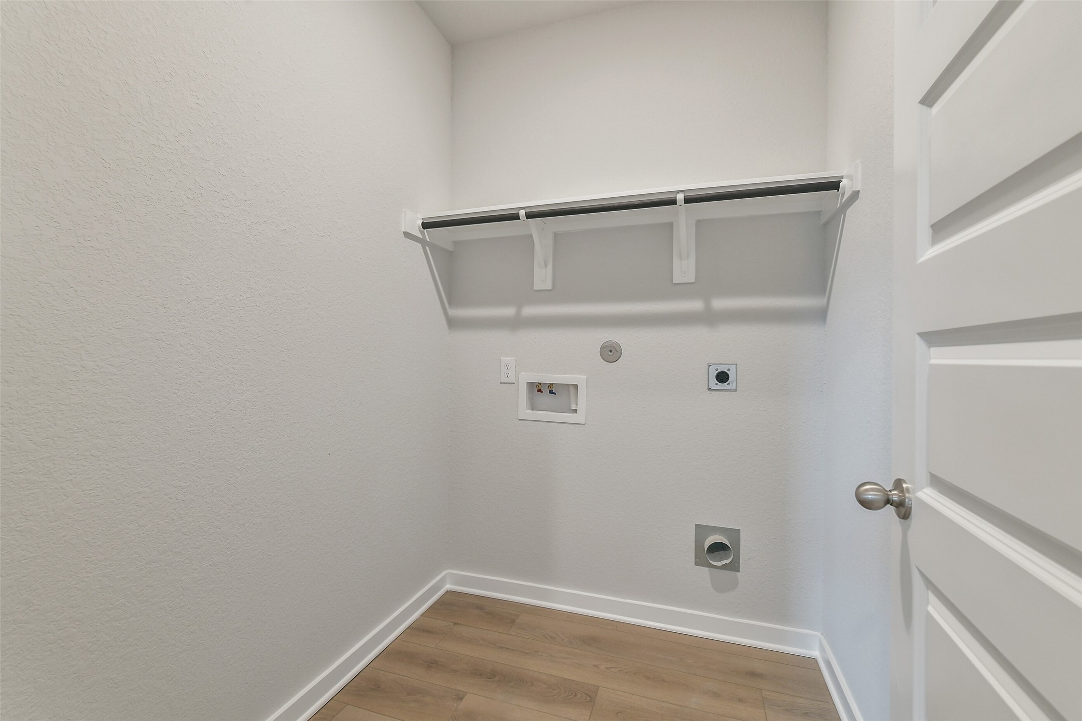 10942 Independence Road Property Photo 27