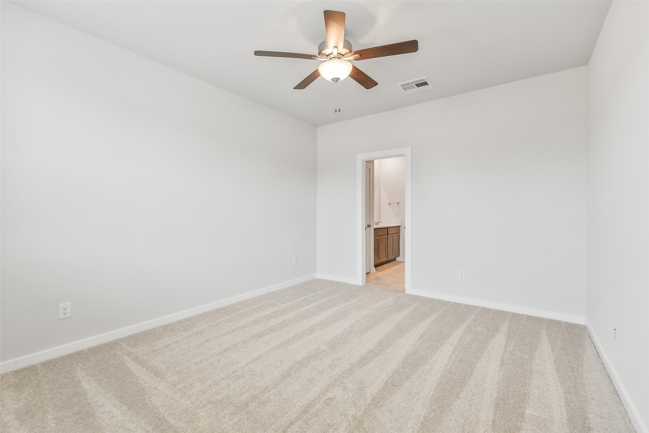 10942 Independence Road Property Photo 29
