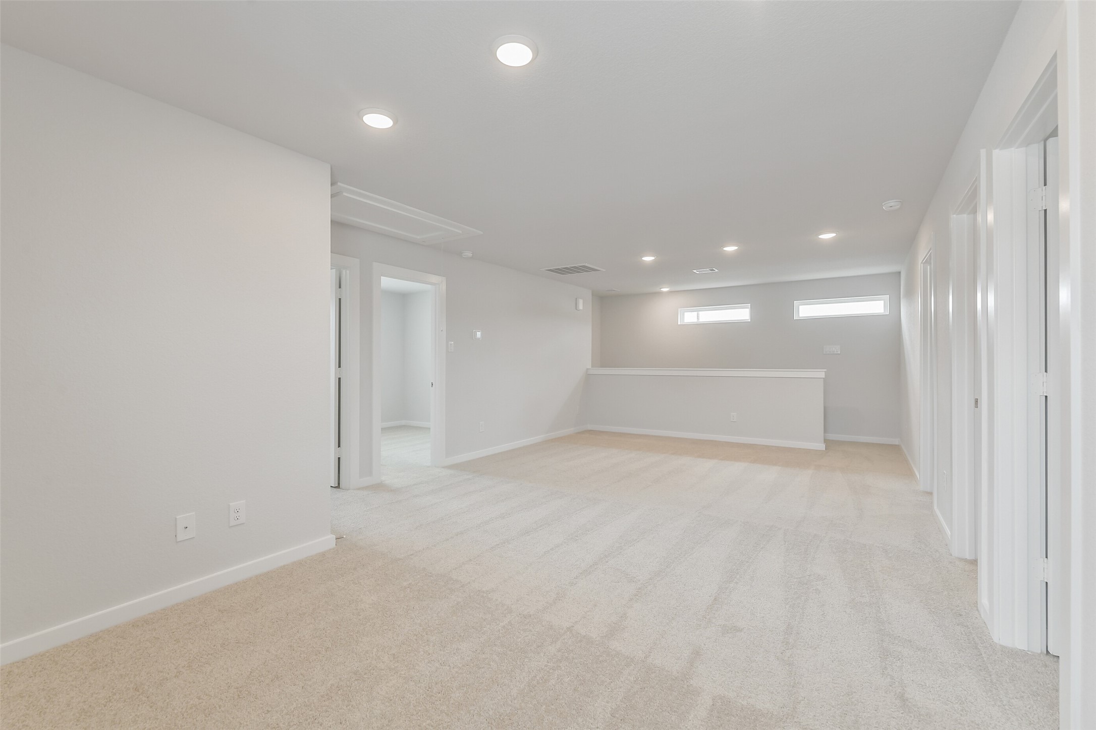 10942 Independence Road Property Photo 34