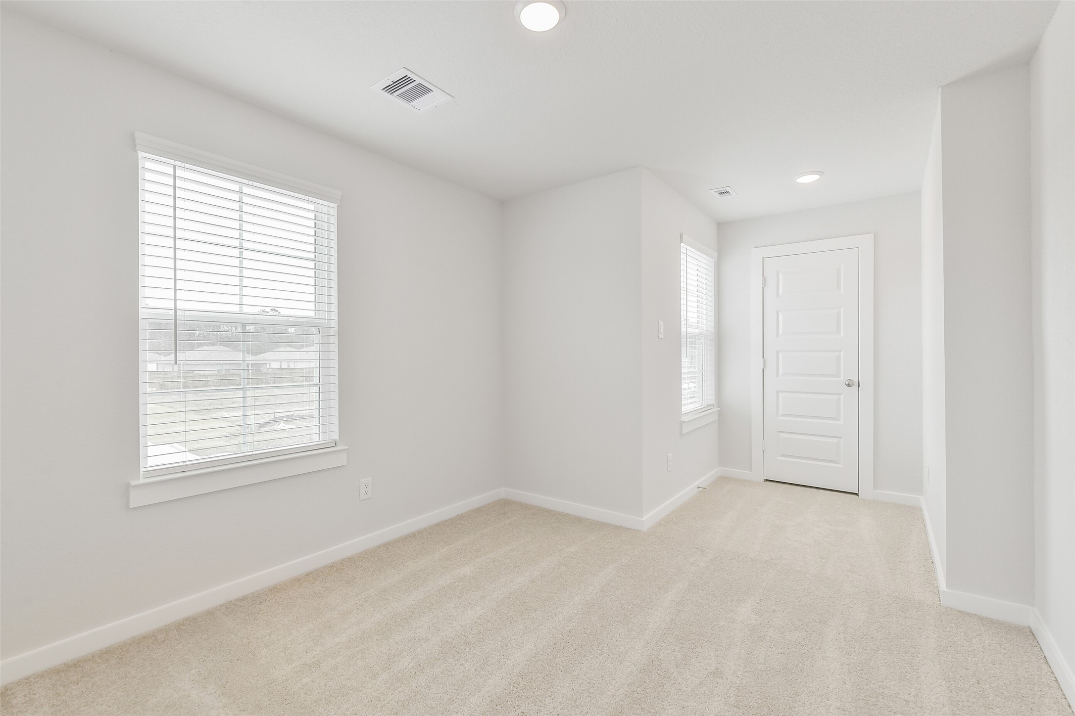 10942 Independence Road Property Photo 42