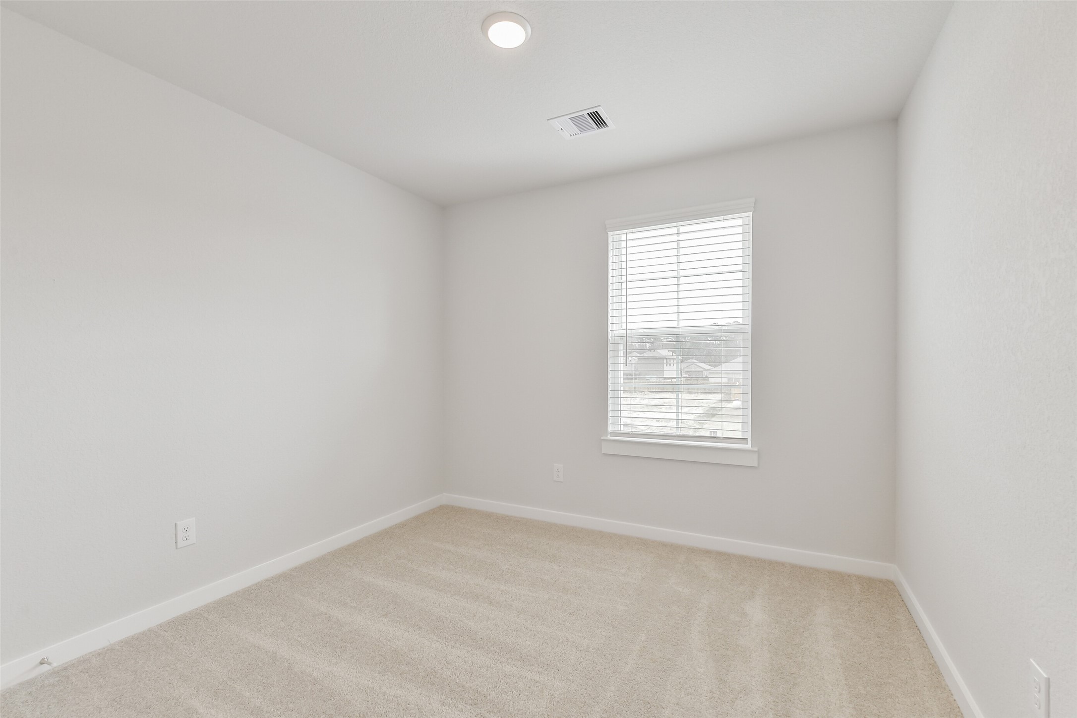 10942 Independence Road Property Photo 44