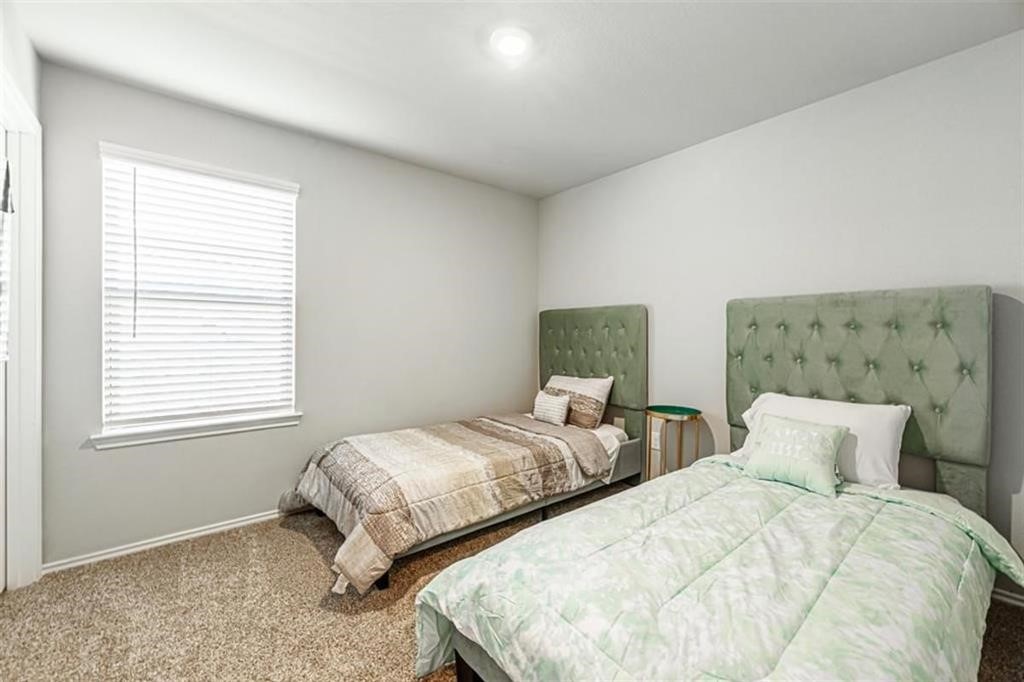 5126 Moravia Lane Property Photo 8