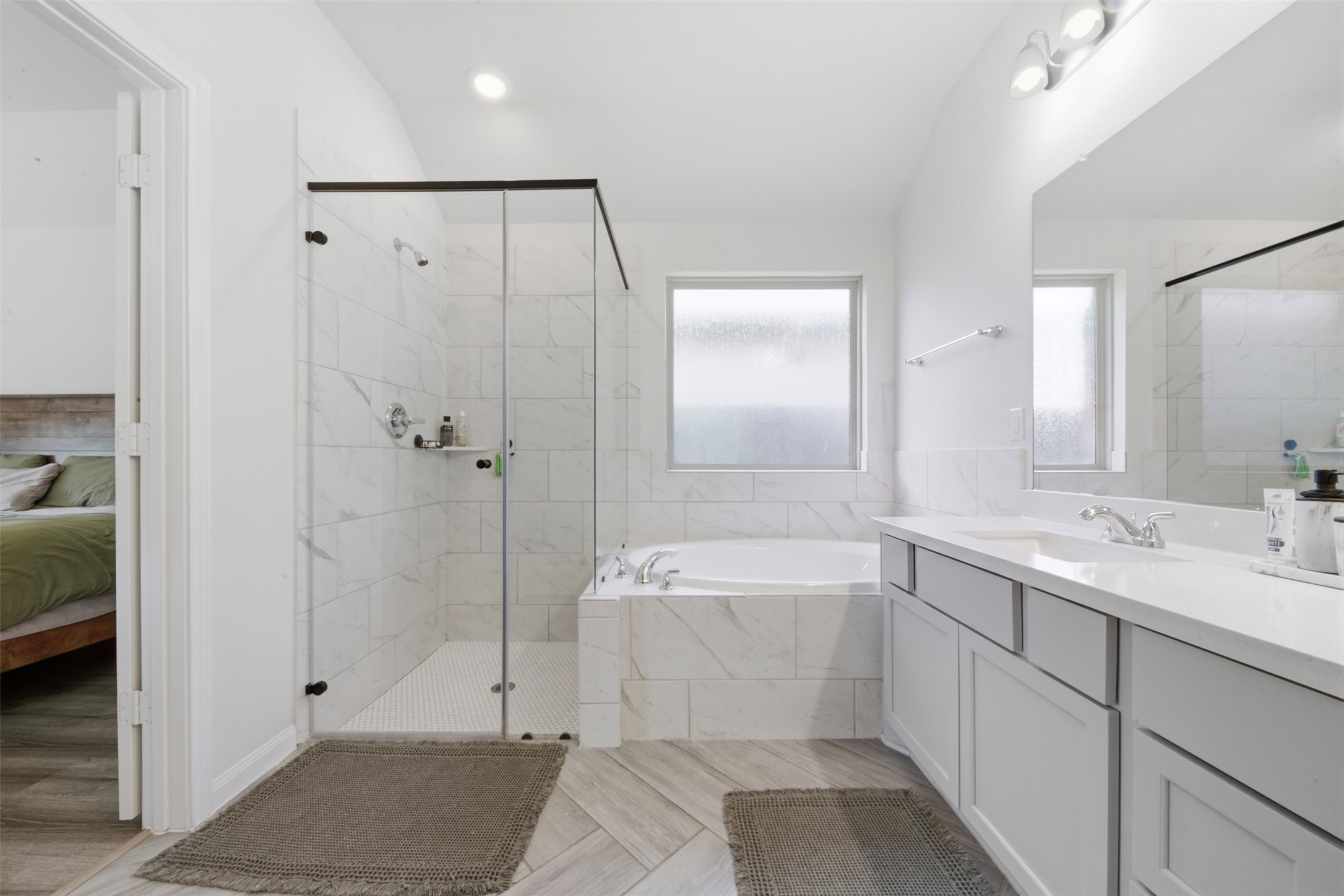 15634 Beltie Drive Property Photo 20